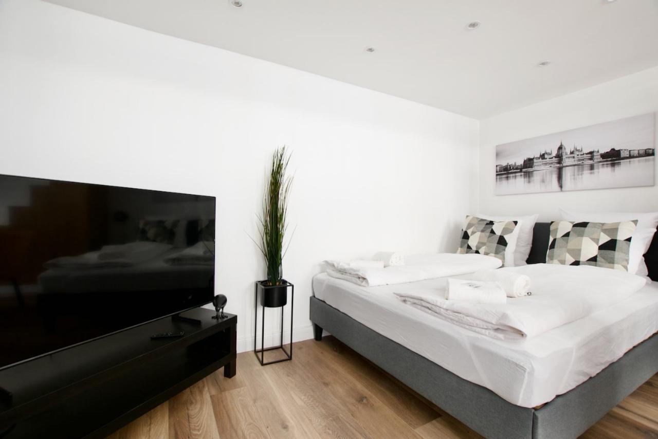 Premium Apartment By Hi5- Brody Street 부다페스트 외부 사진