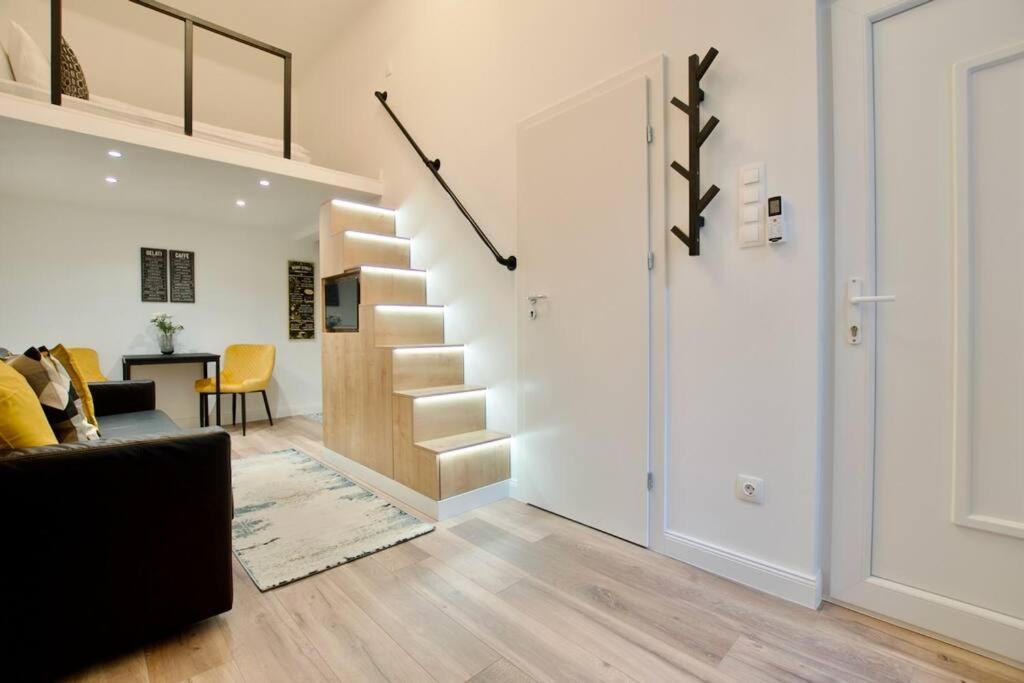 Premium Apartment By Hi5- Brody Street 부다페스트 외부 사진
